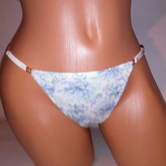Victoria Secret Bra Set 36DDD Push Up Medium Thong Panty Blue White Floral New - Picture 5 of 11